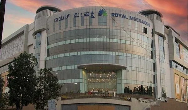 Shopping Centre near Purva Song of the Lake